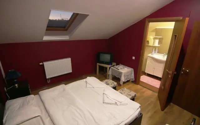 House Mini-Hotel