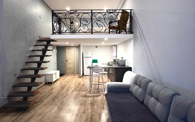 Квартира Cтудия Лофт Двухуровневая Yarapartments