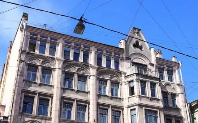 Марк Апарт
