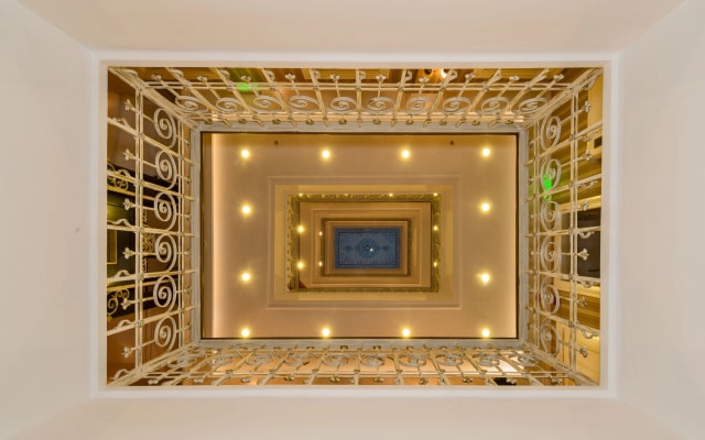 Отель Alpek Hotel