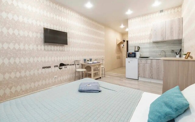 Апартаменты Prince Apartments на ПроспектеСтроителей 18 (232)