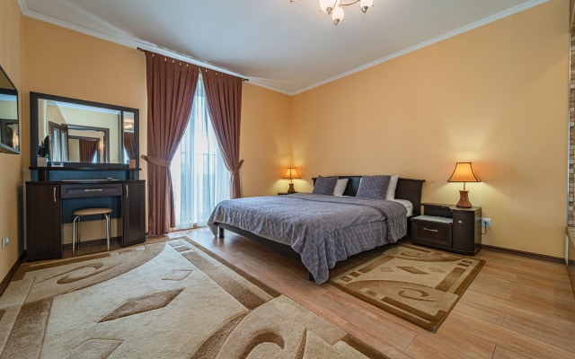 Апартаменты Crown39 - Gaidara 116 - 2к №72: 105 м2, 10 этаж из 10