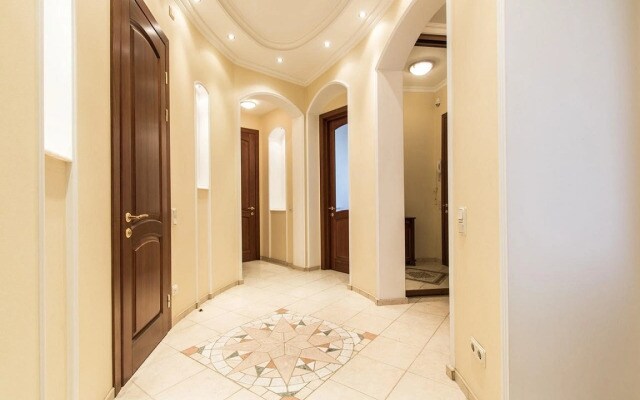 Апартаменты Avrora 3BR
