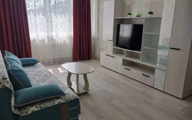 Квартира Aday Aparts у Живописного Леса