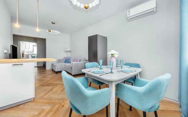 Апартаменты Frukty rent Трехкомнатный люкс