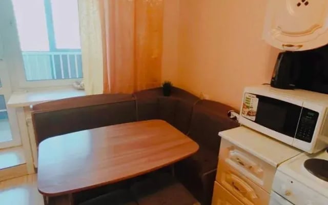 Квартира в микрорайоне Царский 11