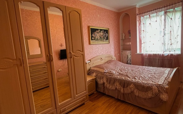 Квартира Архитектурная в центре с сауной и камином