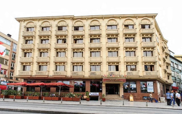 Büyük Hamit Hotel