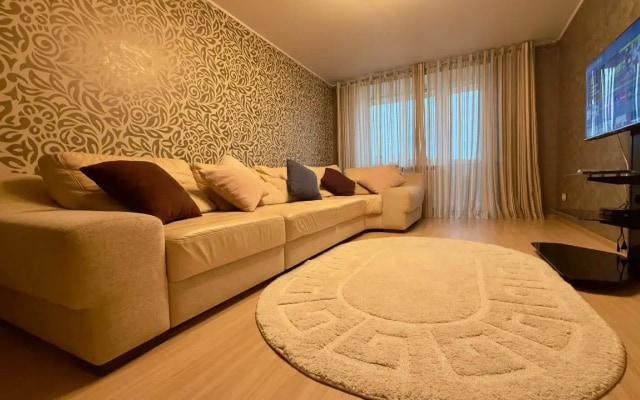 Квартира ArendaGrad Дохтурова 27