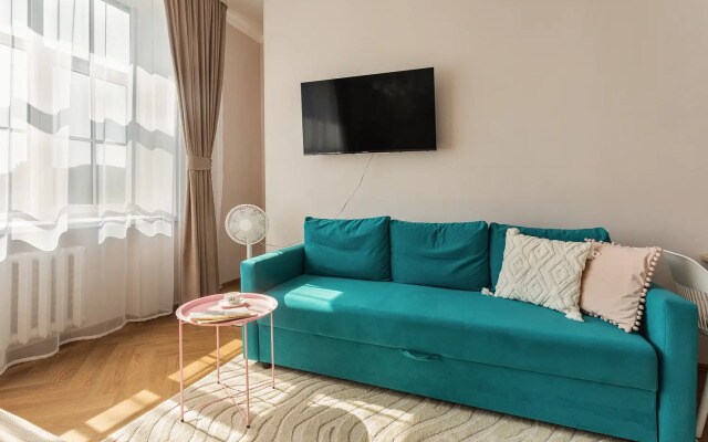 Квартира JN Apartments Четырехместная Студия с Видом на Парк