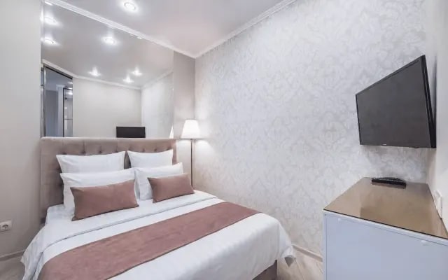 Апартаменты Admiral nearby Hilton 39