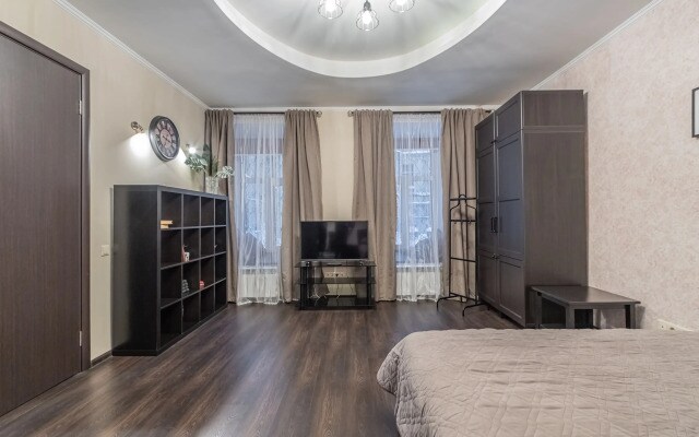 Dvuhkomnatnyie Apartamentyi V Tsentre Na Marata Apartments
