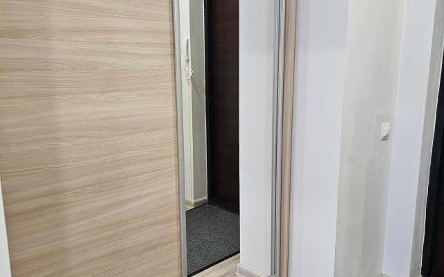 Квартира Студия у Метро на 25 Этаже