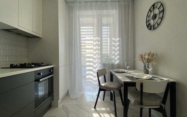 Квартира Sunny Spot Radiant Apart на Суздальской