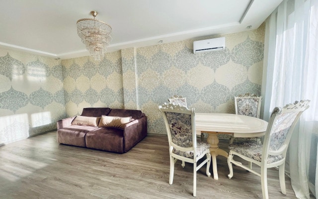 VEGAS APARTMENTS residential complex Podkova, Gornaya, 6a