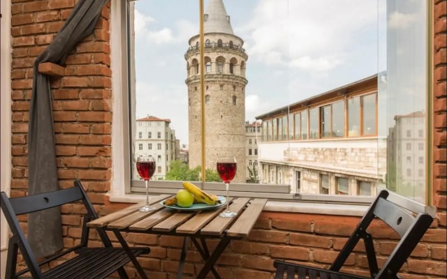 Апартаменты In the heart of Istanbul - Galata Tower view