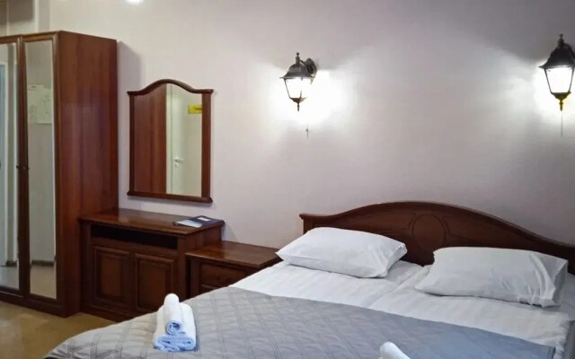 Отель Smart Hotel Ладожский