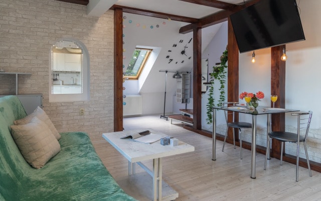 LovelyHome39|Двухуровневые Апартаменты  в немецком доме у Зоопарка
