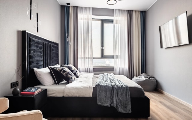 Квартира Jane-Apart - Sky and Spa с джакузи и ТВ в ванной