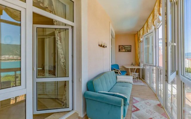 Квартира на Красногвардейской Улице 38АлитА