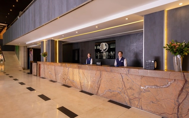 Отель DoubleTree by Hilton Novosibirsk