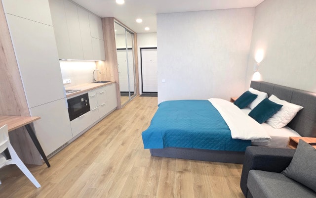 Квартира у метро 100 м