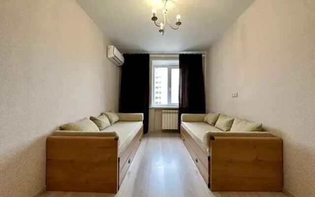 Квартира Трехкомнатная Курчатова 10