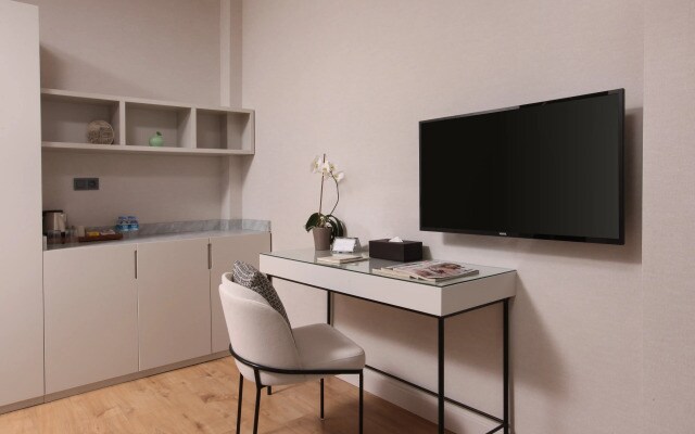 The Pearl Suites