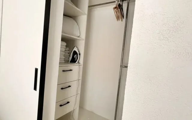 Квартира видовая в элитнoм paйoне Toлcтый Мыc