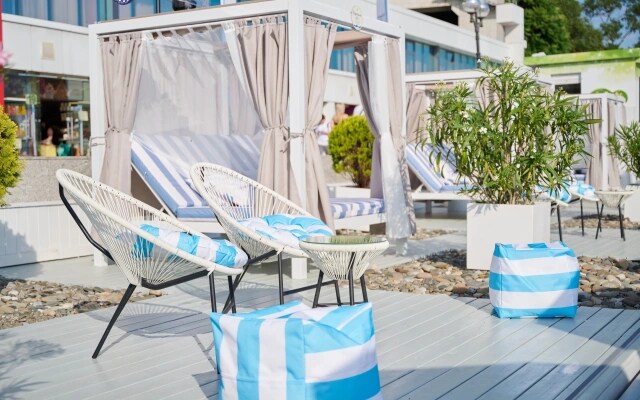 Отель Mercure Sochi Center