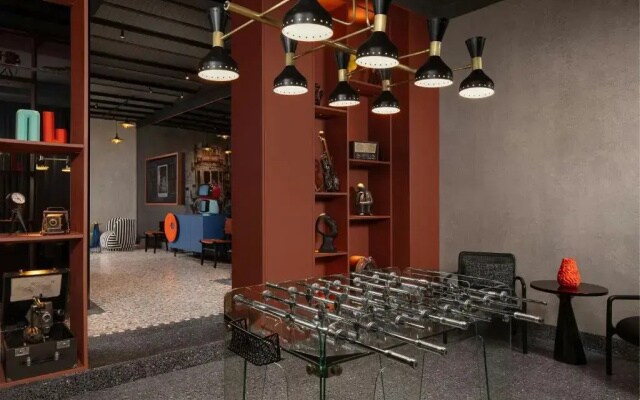 Moxy Istanbul Taksim