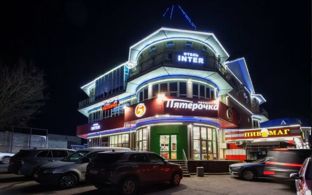 Отель Интер