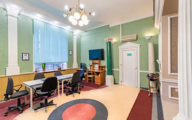 Hostel Modern