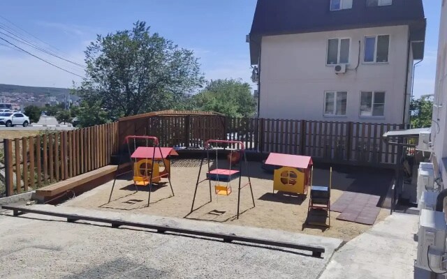 Гостевой дом Кипарис