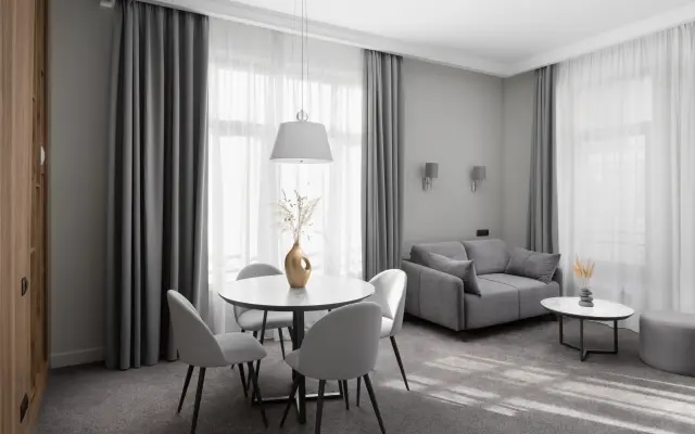 Отель Golden Tulip