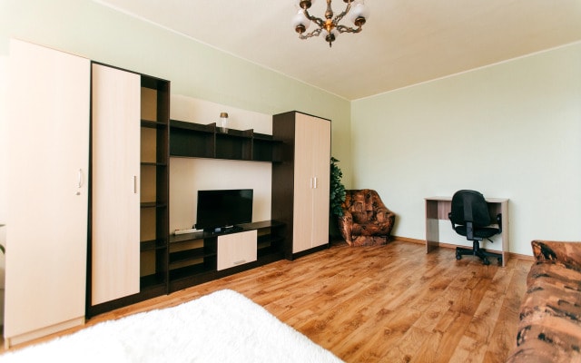 PrezentHaus (ПрезентХаус) на Карла Маркса 175 корпус 3