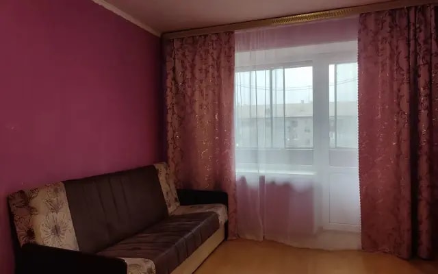 Квартира двухкомнатная Грязнова 13