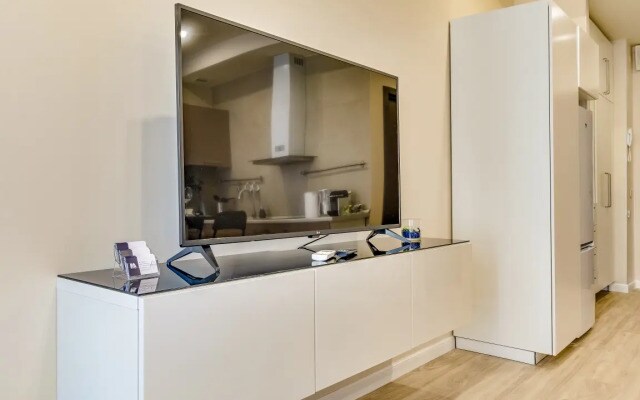 Апартаменты Стандартные с Балконом и Видом на Город Business Apartments