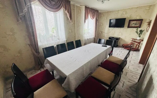 Частный дом Большой дом