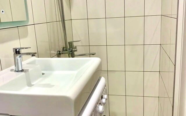 Квартира Студия SpbStay на Рубинштейна 25