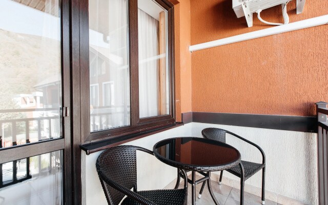 Апартаменты Red Apartments Эстонская Альта
