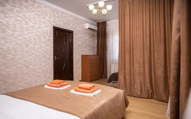 Коттедж в Сириусе у Моря на 11 Человек