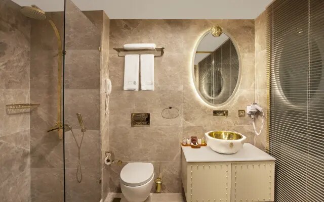 Sura Design Hotel and Suites