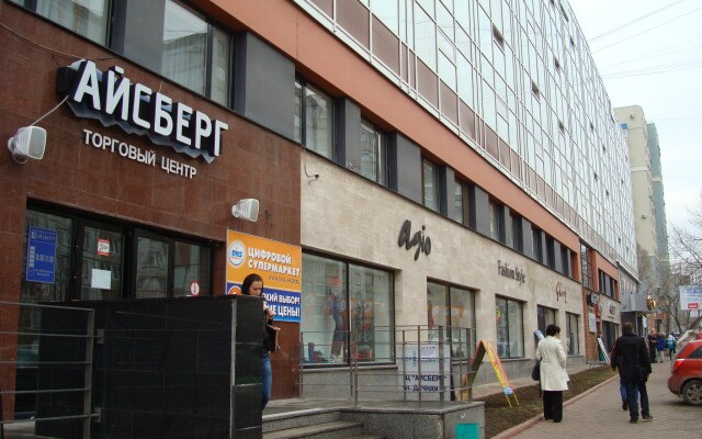 Отель Айсберг