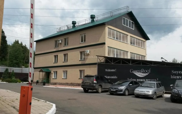 Отель Green Roof