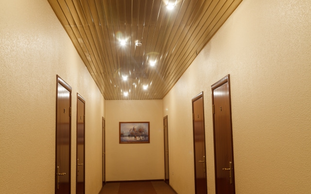 Гостиница Экватор