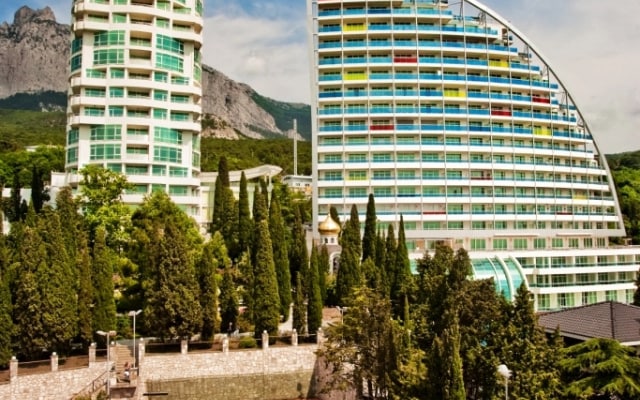 Отель Respect Hall Resort & Spa