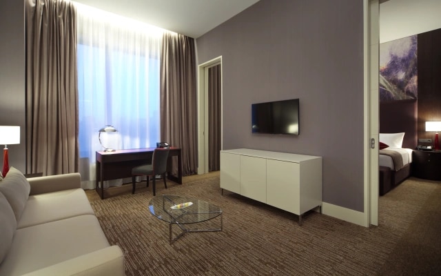 Отель Doubletree by Hilton Moscow - Marina