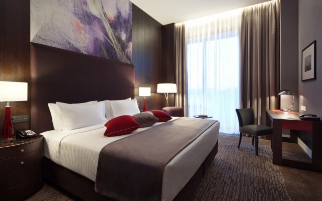 Отель Doubletree by Hilton Moscow - Marina