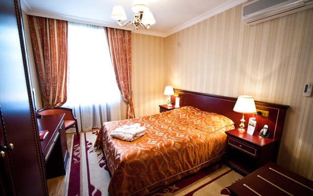 Отель Интурист